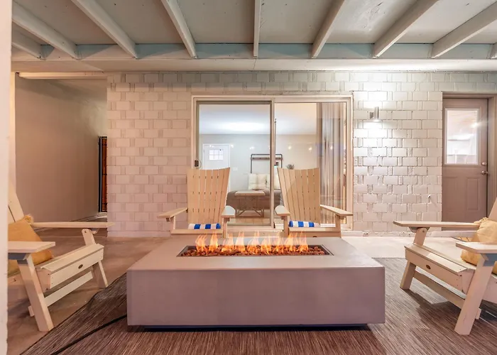 Holiday home Oldtown Paradisewalking Distanceputting Greenmovieprojectorhottub